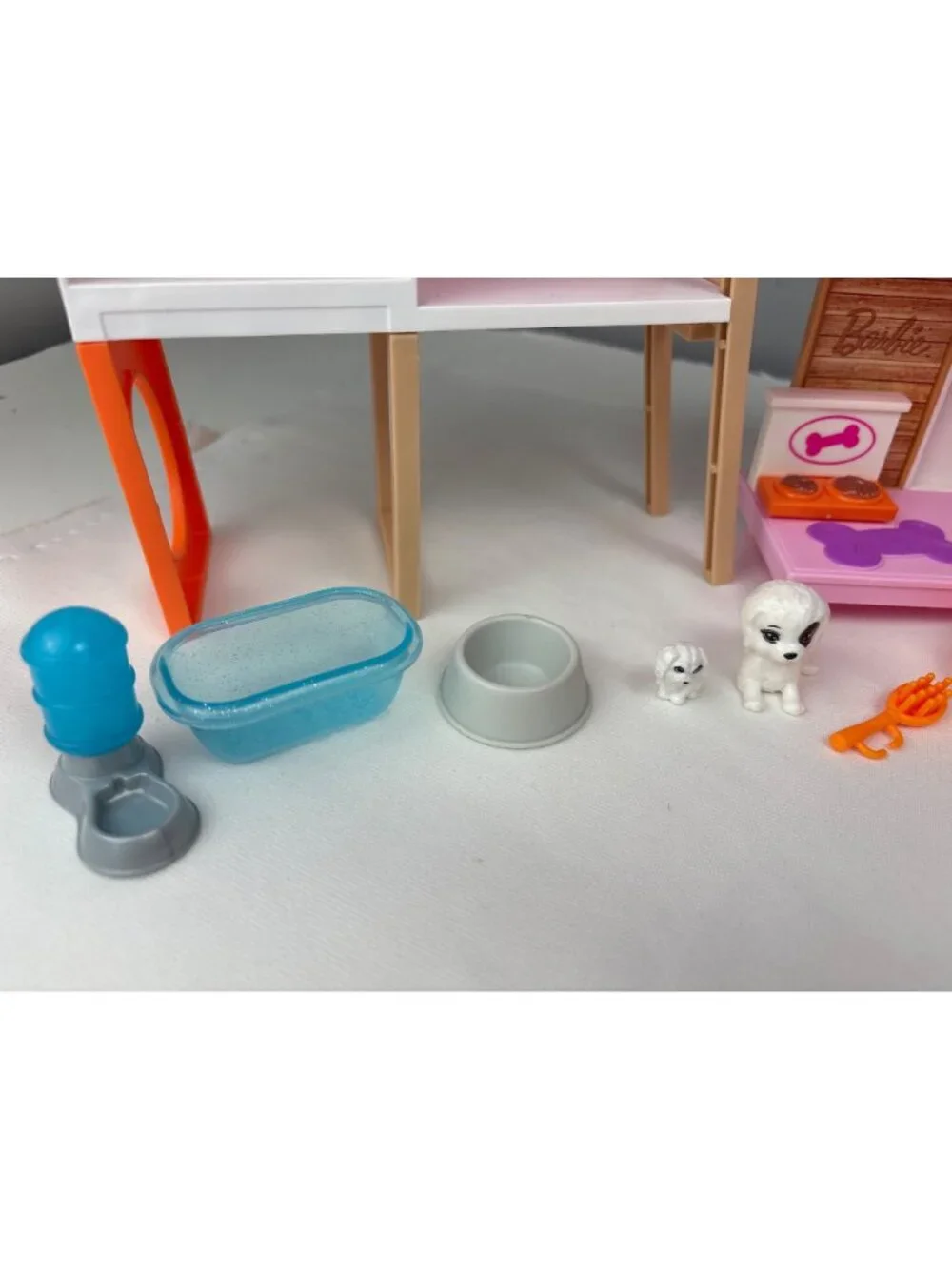 Barbie Pet Boutique Doghouse Playset Toy Grooming Station w/ Accessories Dogs